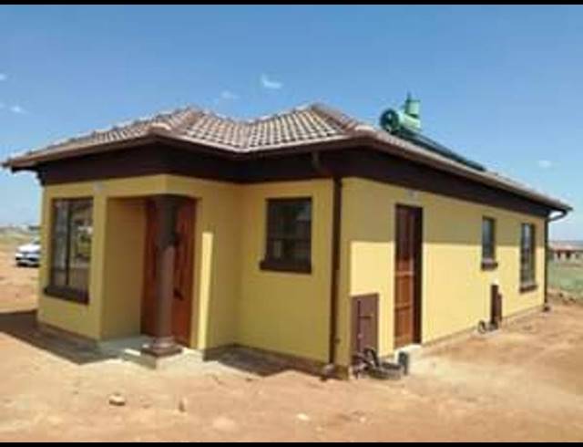 3 BEDROOM HOUSE FOR SALE IN LENASIA SOUTH